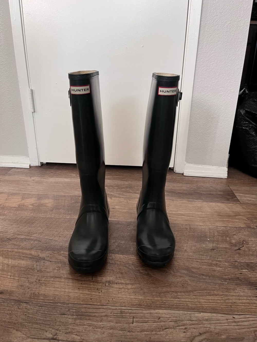 Hunter Tall Gloss Rain Boots in Black